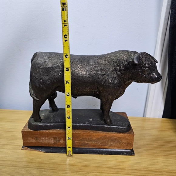 Vintage Cast Iron Bull Sculpture Figure with Base Metal Decorative - Picture 9 of 10